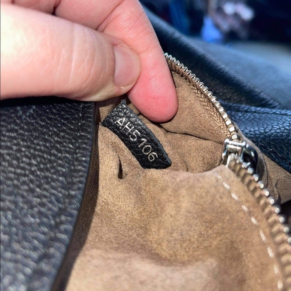 LV Babylone PM Mahina - Picture 10 of 11